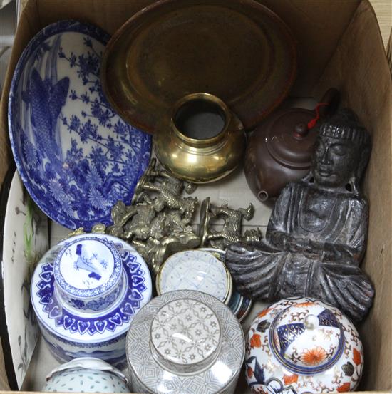 A collection of mixed Oriental ceramics etc